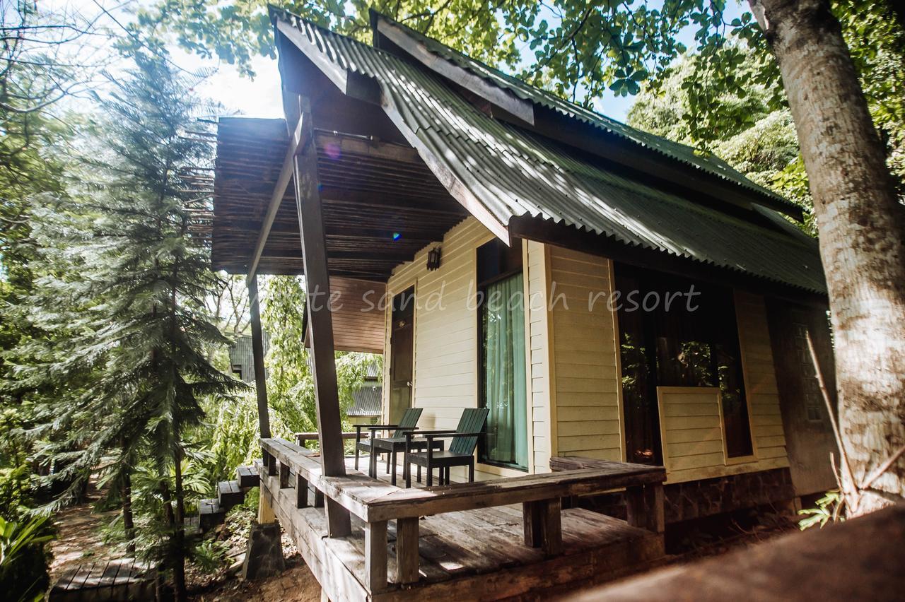 White Sand Beach Resort Koh Chang Exterior photo